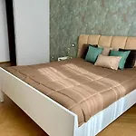 Luxury Gold Apartment