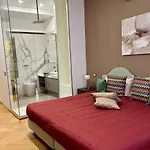 Luxury Gold Apartment