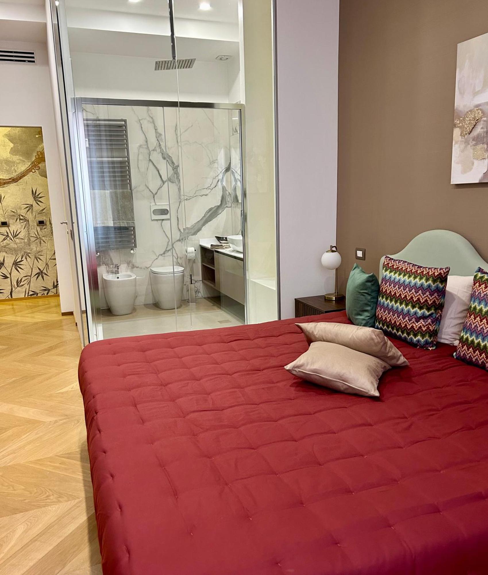 Luxury Gold Apartment
