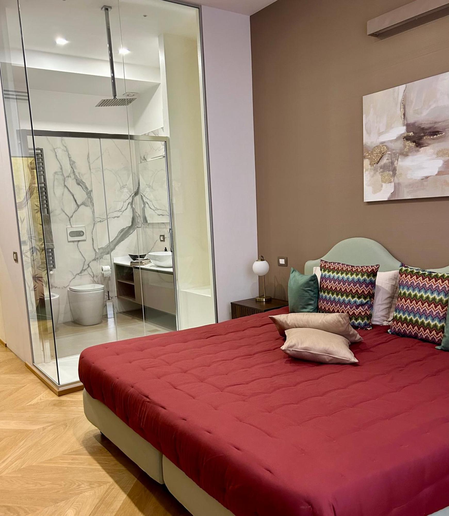 Luxury Gold Apartment *